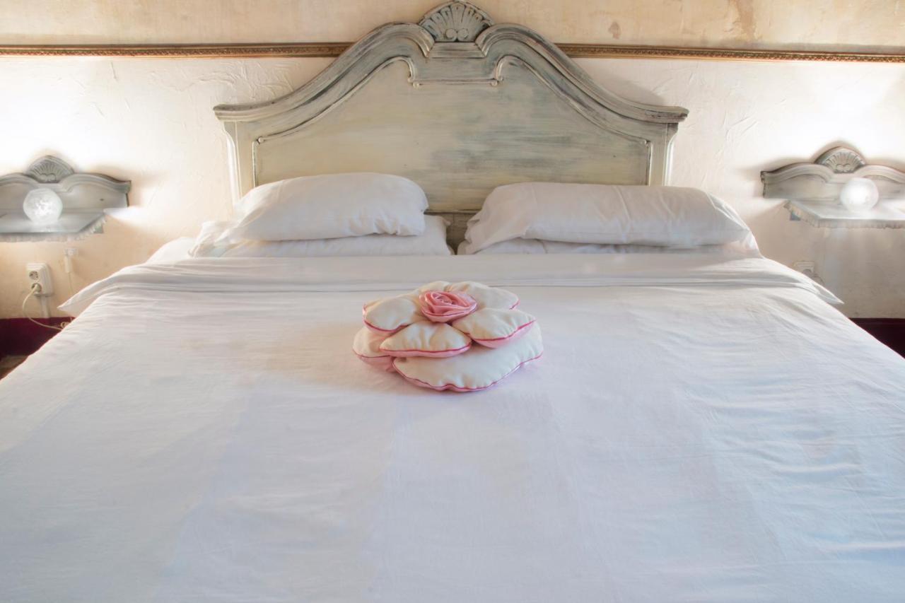 Bed & Art Barcelona Hostel Bagian luar foto